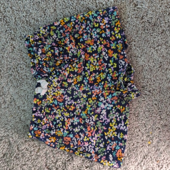 18m Outfit Bundle - Picture 4 of 6